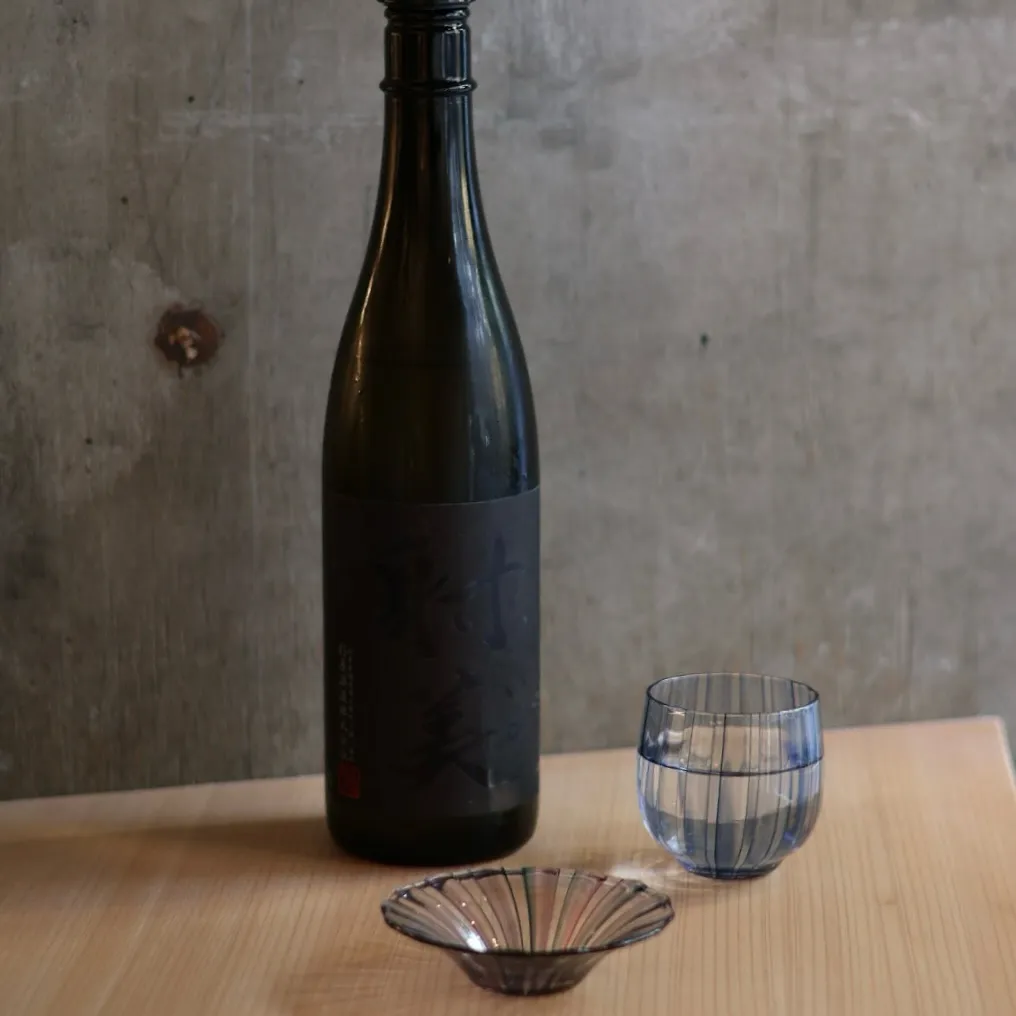 【10年ぶりの復活！】 ＼ 射美 BLACK ／