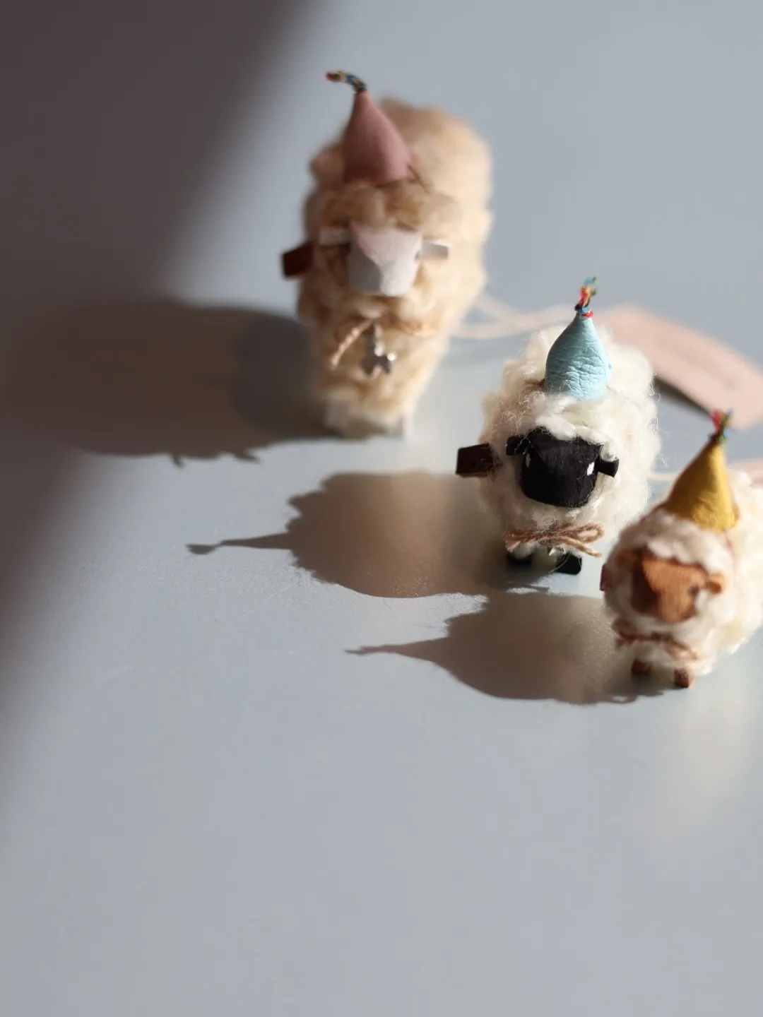 開催中の汲田日向子 × hitsujiの庭 二人展「光と温も...