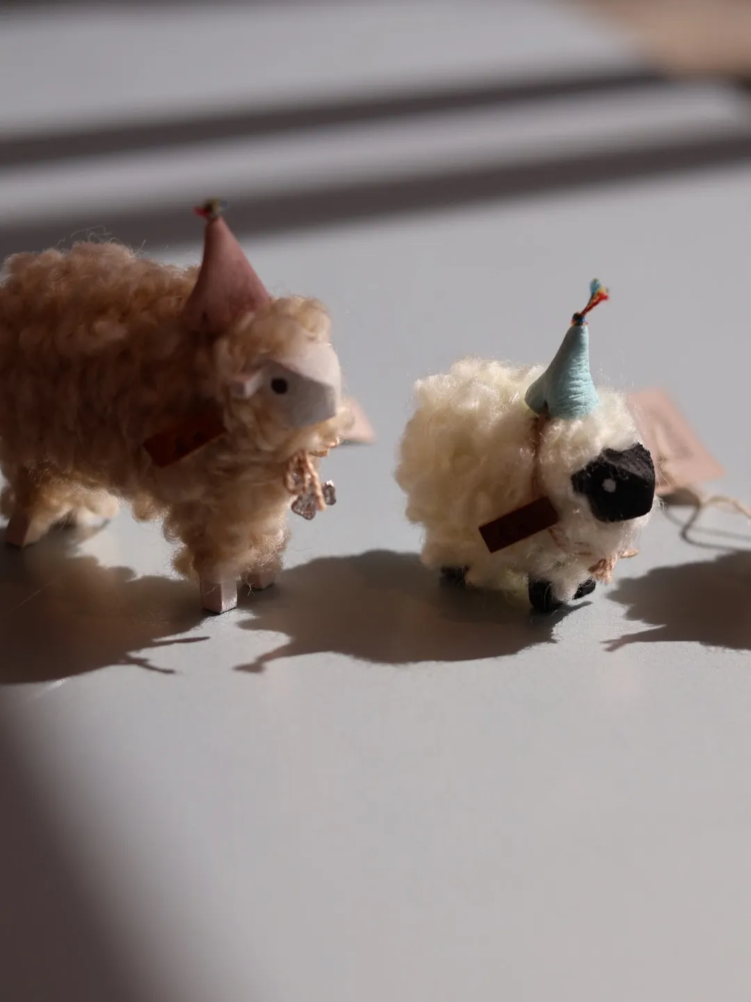 開催中の汲田日向子 × hitsujiの庭 二人展「光と温も...